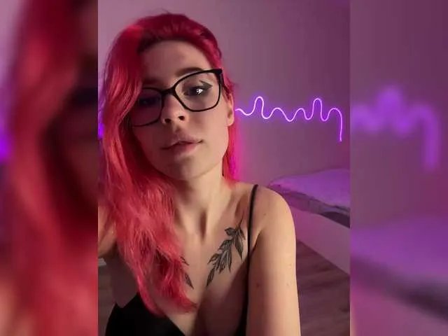 Freechat Alismoon66 on BongaCams