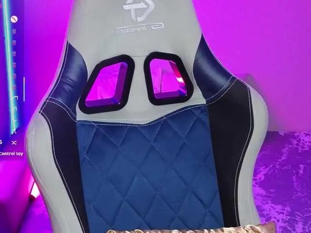 Freechat Allla on BongaCams