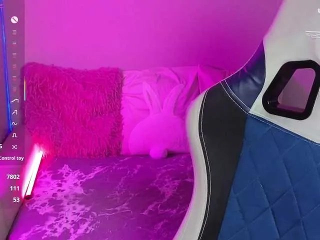 Freechat Allla on BongaCams