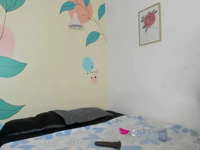 Offline AlondraZaens on BongaCams