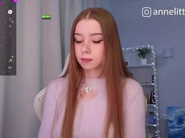 Offline Annelitt on BongaCams