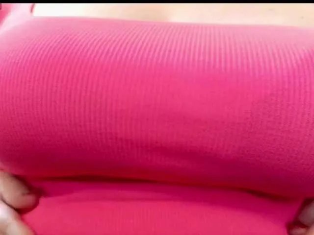 Offline anya1010 on BongaCams