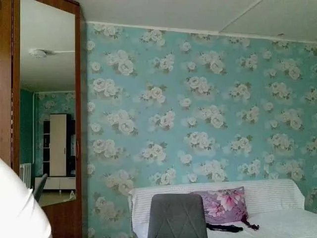 Offline anya1010 on BongaCams