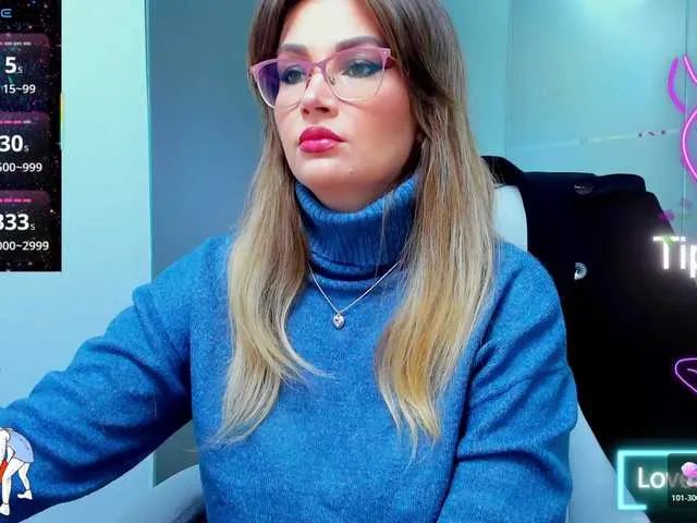 Offline anyarosses on BongaCams