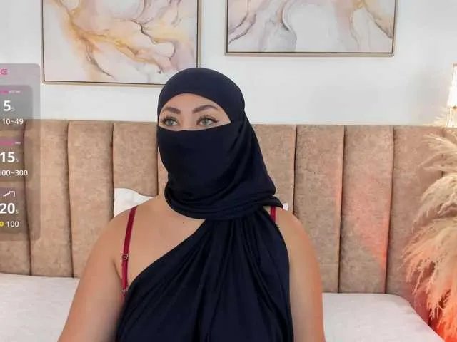 Offline Azzaa0 on BongaCams