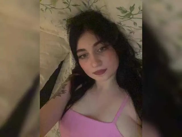 Offline BabyMilia717 on BongaCams