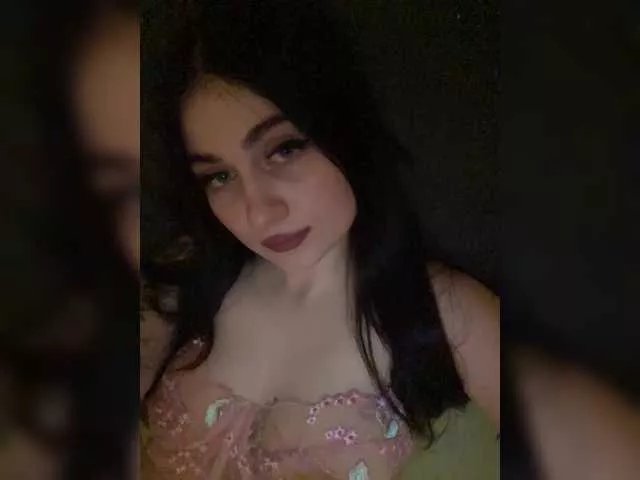 Offline BabyMilia717 on BongaCams