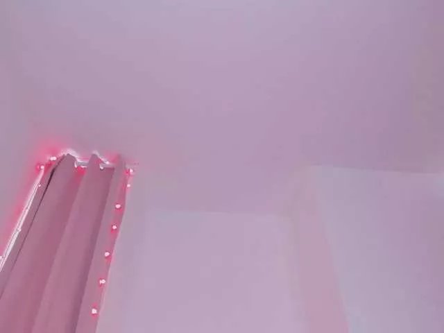 Offline bella-adams on BongaCams