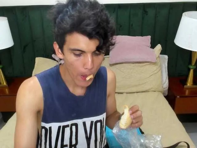 Offline BlakeAndAllisa on BongaCams