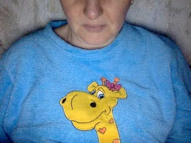 Offline BlondyVio on BongaCams