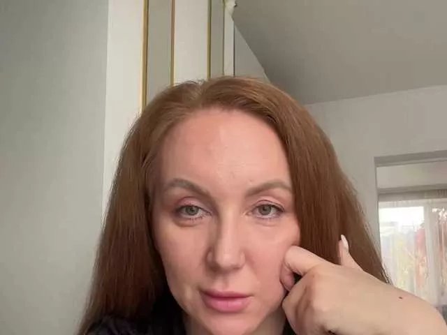 Freechat cherryygirl on BongaCams