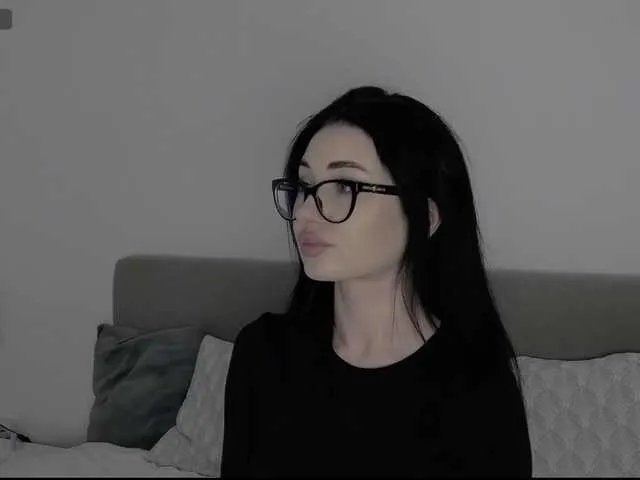 Freechat Chiaralovee on BongaCams