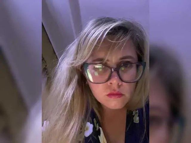 Freechat Crystal00Girl on BongaCams