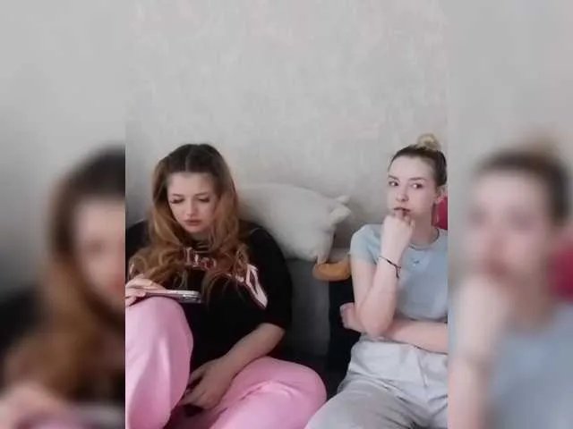 Offline cutesmiles on BongaCams