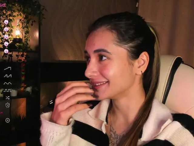 Offline DarlaBelle on BongaCams