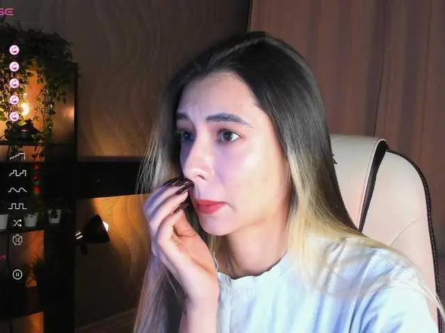 Offline DarlaBelle on BongaCams