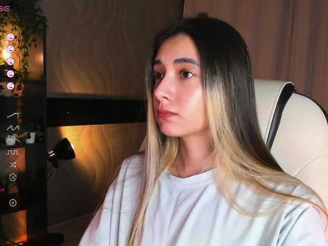 Offline DarlaBelle on BongaCams