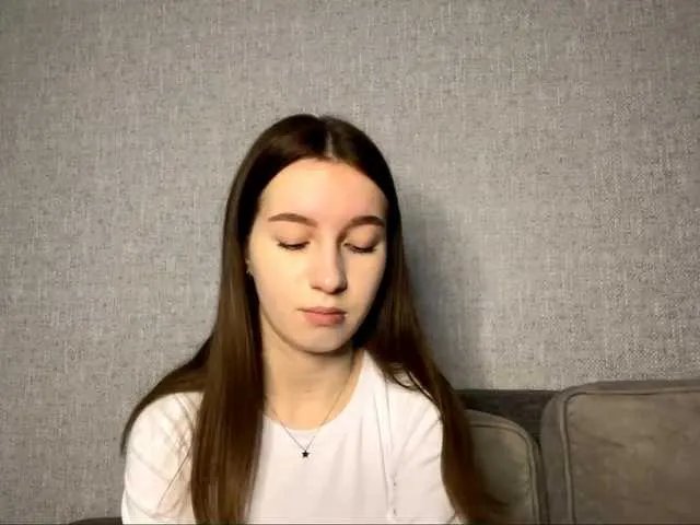 Offline DeberaWarsham on BongaCams