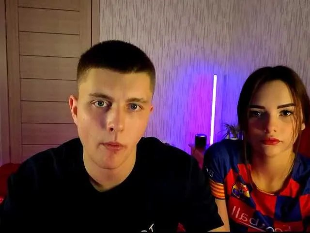 Offline DenisSofia on BongaCams