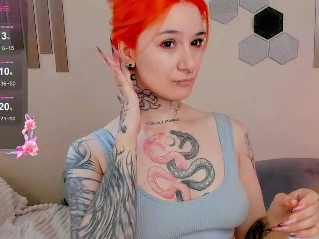 Offline Dreamy-Snake on BongaCams