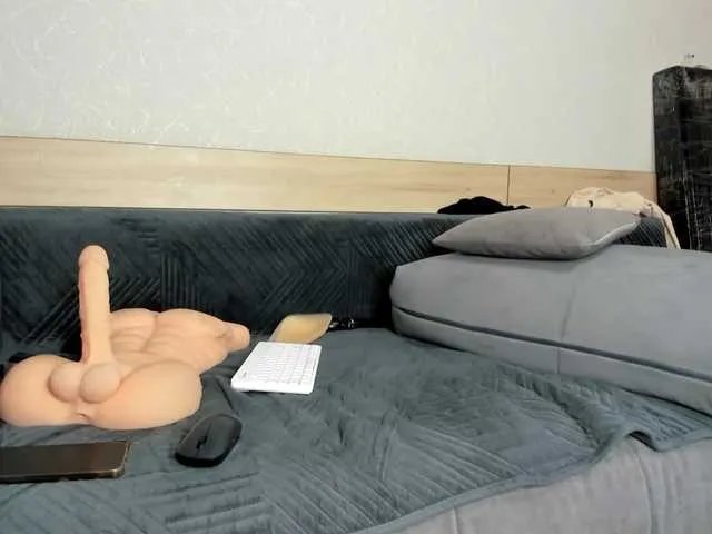 Freechat EditaMilf on BongaCams