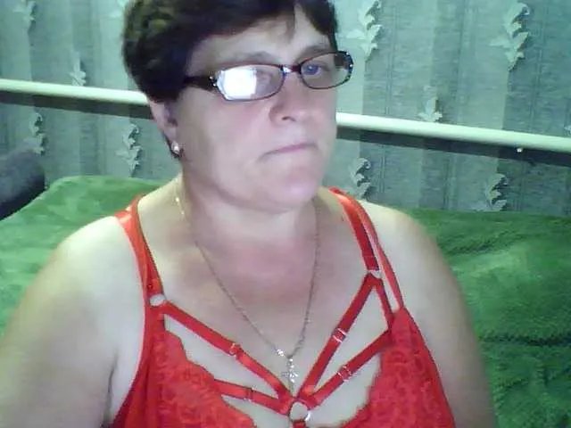 Offline ElzaJewel on BongaCams