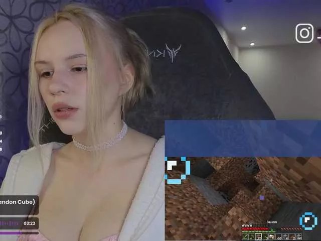 Offline fymryn on BongaCams