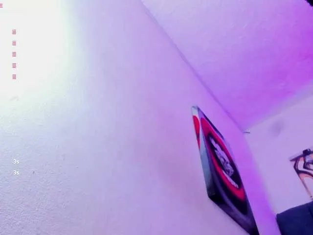 Offline Hellen-star on BongaCams