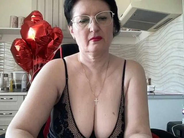 Offline HotMilfPussy on BongaCams