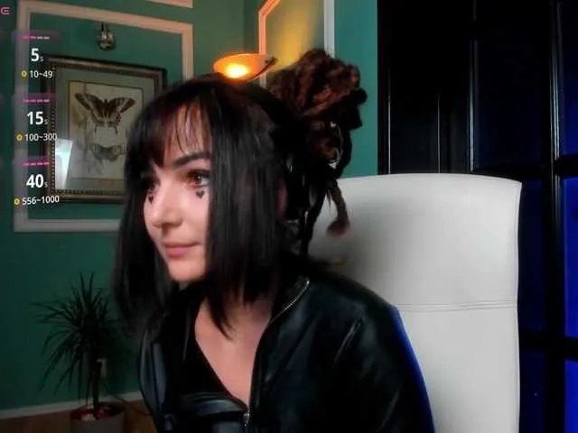 Freechat ingridblondy94 on BongaCams