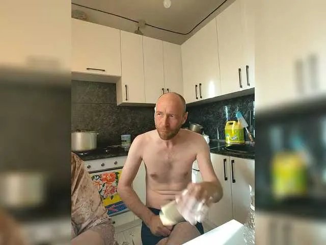 Freechat Innokentiy449 on BongaCams