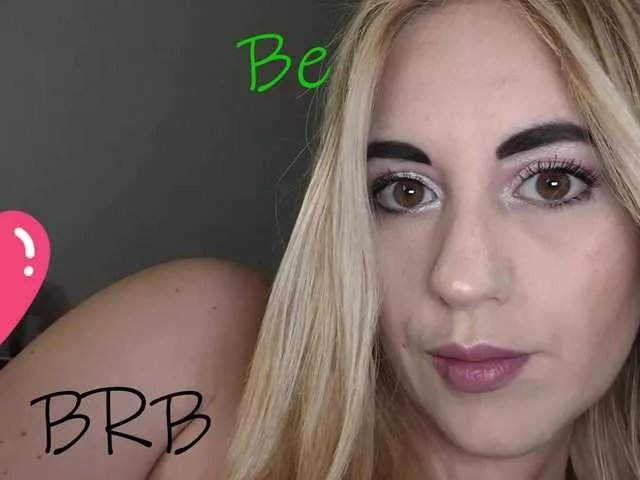 Offline Italian1Dream on BongaCams