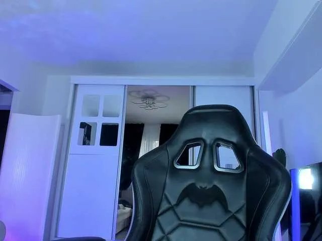 Freechat Ivybelle on BongaCams