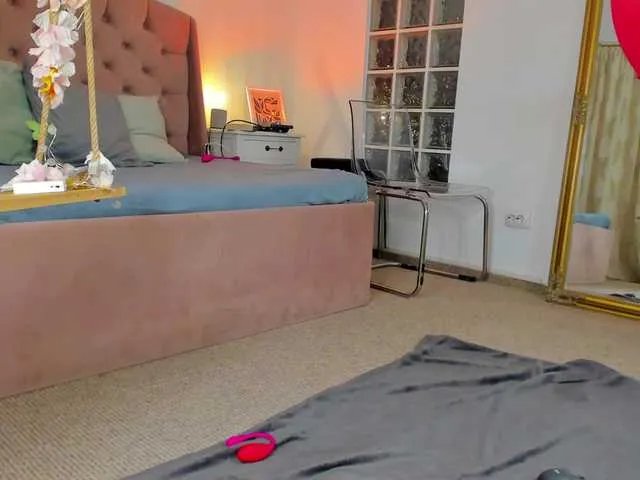 Freechat JassyeJoy on BongaCams