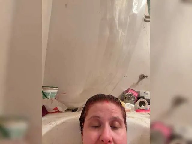 Offline JullietteLatte on BongaCams