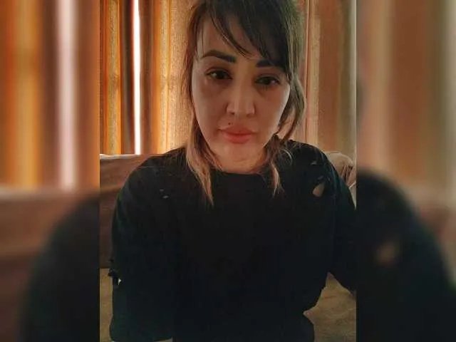 Freechat karina-love on BongaCams