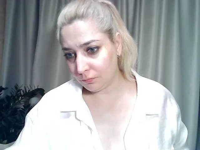 Freechat KickaIricka on BongaCams