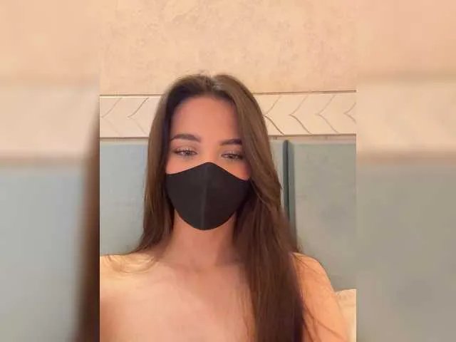 Offline KissMec on BongaCams