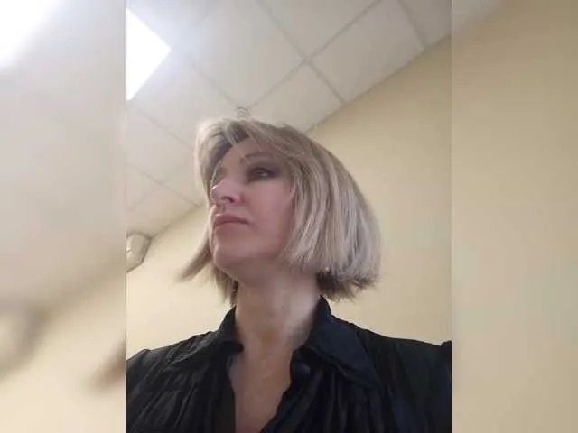 Offline LagoonJoy on BongaCams