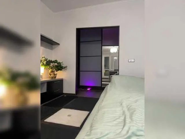 Offline Ledi1 on BongaCams