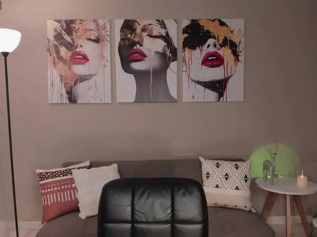 Freechat LelaWest on BongaCams