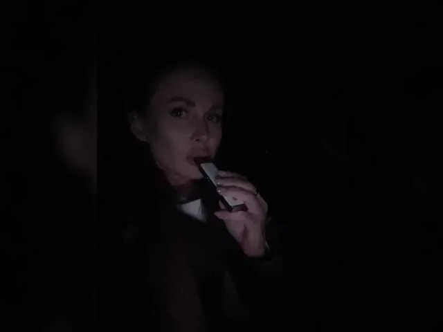 Freechat Letti28 on BongaCams