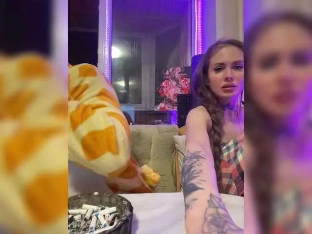 Freechat Letti28 on BongaCams