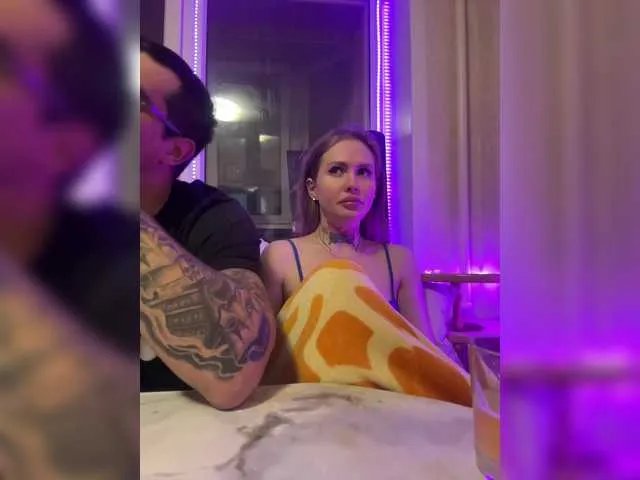 Freechat Letti28 on BongaCams