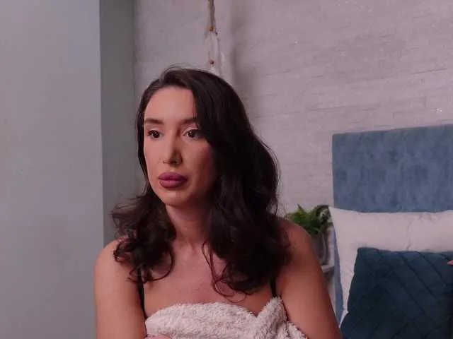 Offline LeylaGracey on BongaCams