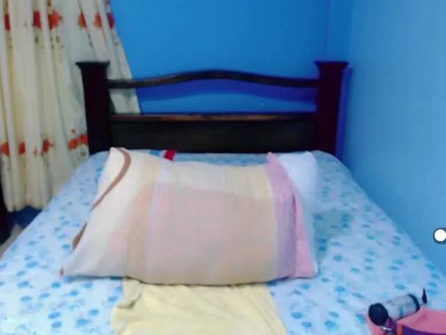 Offline LilyBenet1 on BongaCams