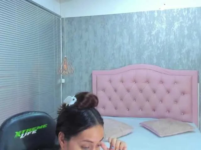 Offline lissa-jhonson on BongaCams