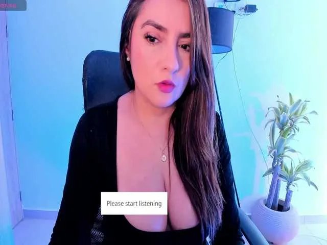 MaggieBrown on BongaCams 