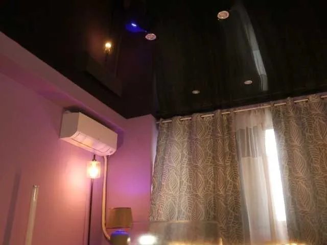 Offline mandypeas on BongaCams