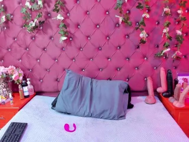 Offline MarianaPrin on BongaCams